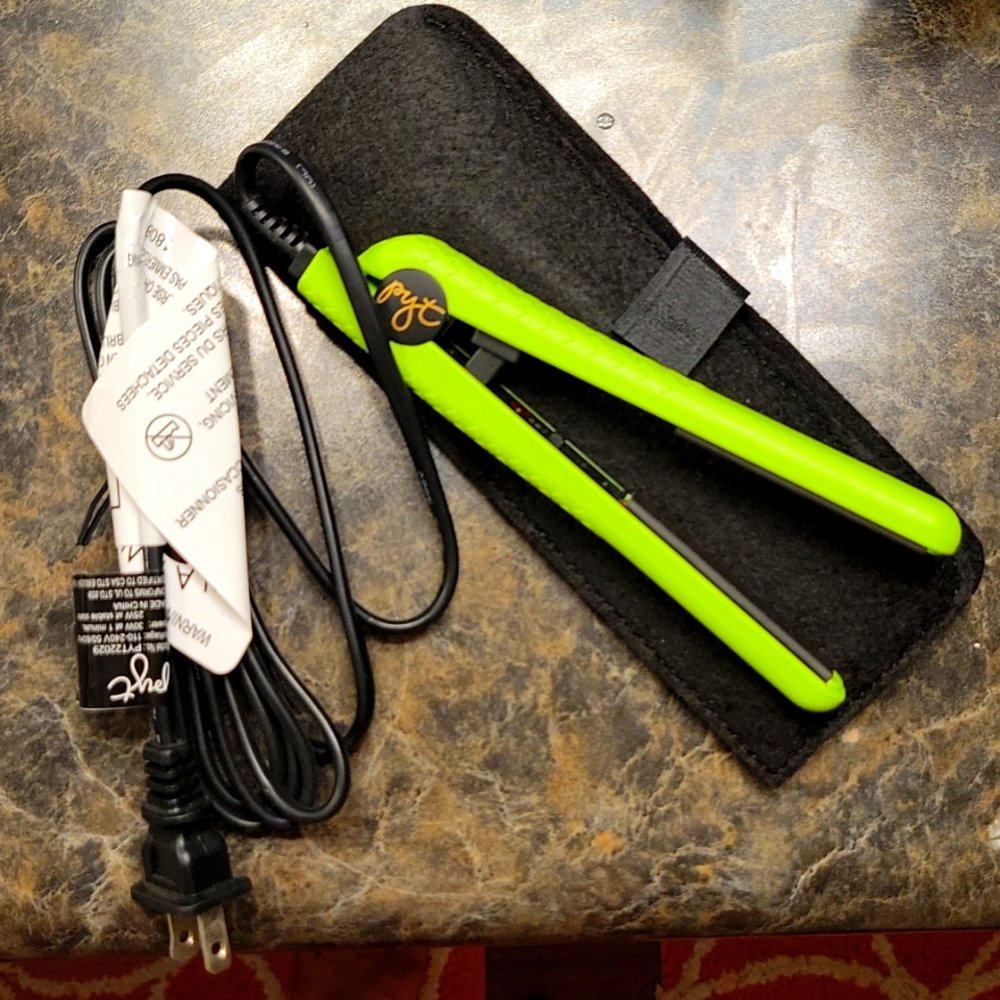 NEW PYT Mini Hair Straightener